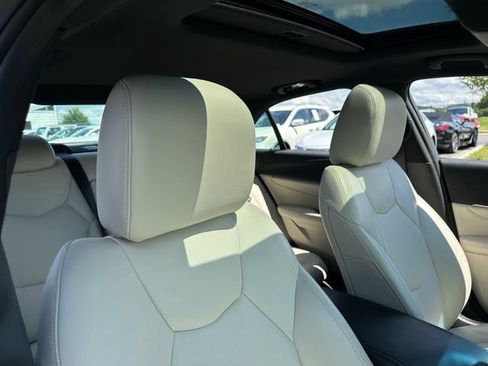 Used 2023 Cadillac CT4 Luxury w/ Sun And Sound Package RWD image 31