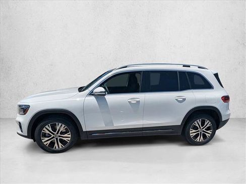 New 2026 Mercedes-Benz GLB 250 image 5