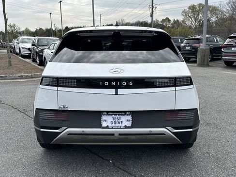 Certified 2022 Hyundai Ioniq 5 SE image 6