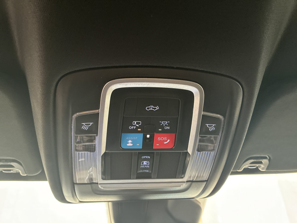 Used 2025 RAM 1500 Big Horn AWD/4WD image 28