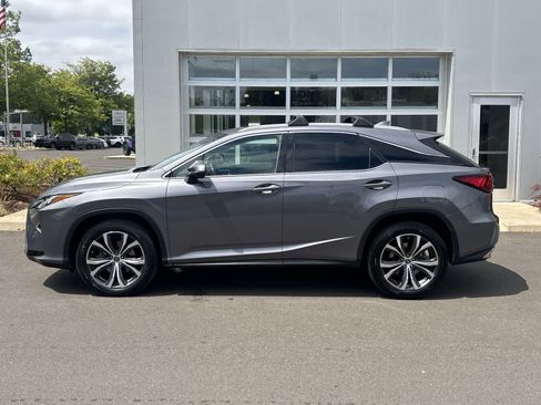 Used 2019 Lexus RX 350 FWD w/ Navigation Package image 2