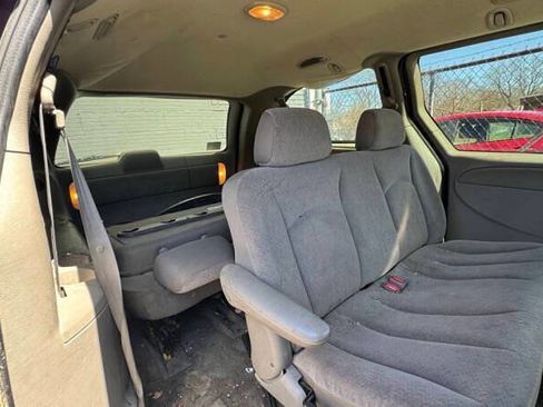 Used 2002 Dodge Grand Caravan Sport image 6