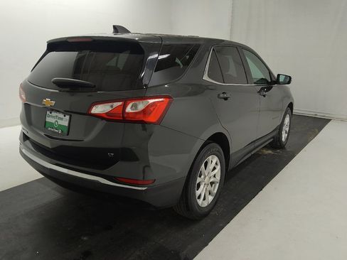 Used 2018 Chevrolet Equinox LT FWD image 9
