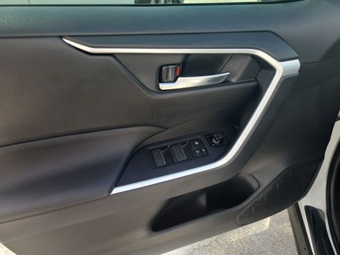 Certified 2024 Toyota RAV4 SE AWD/4WD image 20