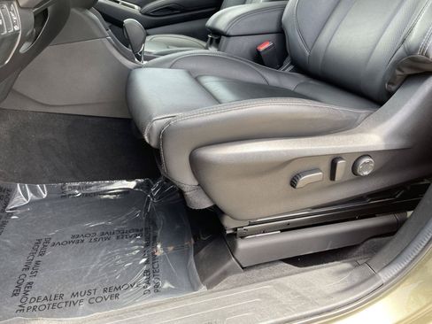 Certified 2023 Subaru Ascent Limited AWD/4WD image 18