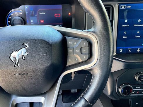 Used 2022 Ford Bronco Outer Banks AWD/4WD image 10