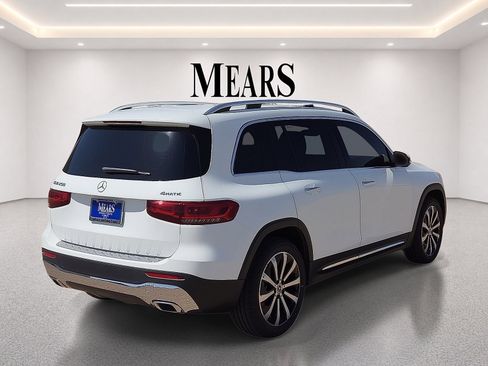 Used 2022 Mercedes-Benz GLB 250 4MATIC w/ Premium Package Lite image 5