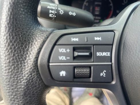 Used 2024 Honda HR-V LX image 21