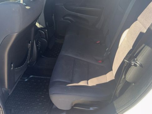 Used 2014 Jeep Grand Cherokee Laredo AWD/4WD image 9