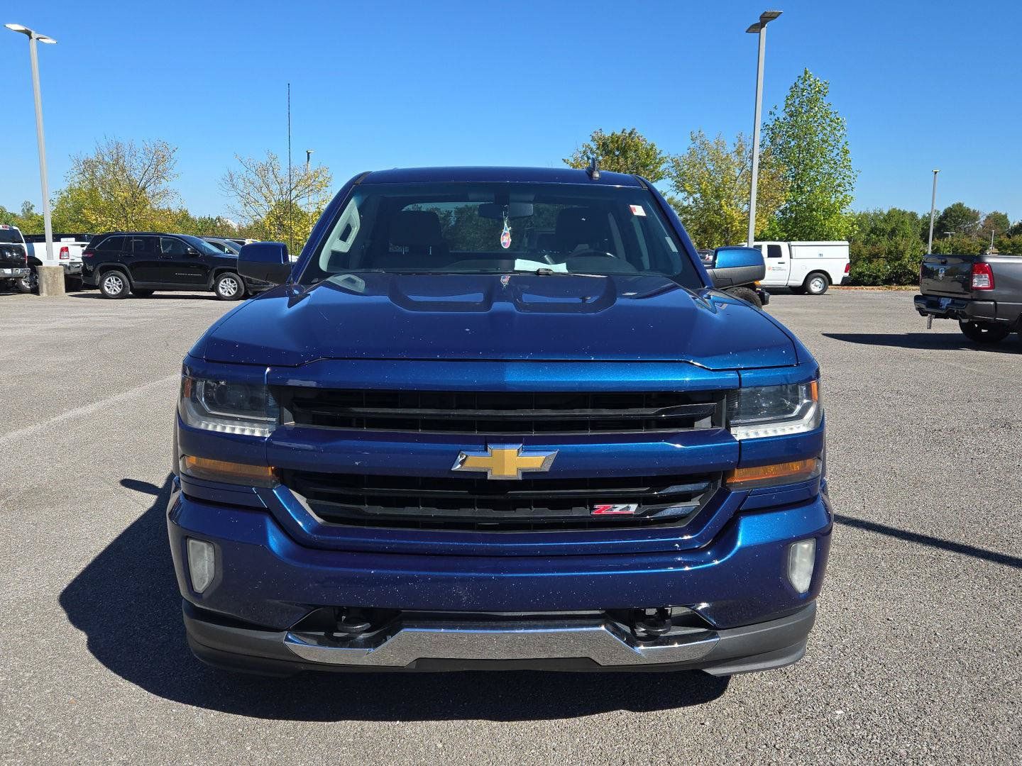 Used 2017 Chevrolet Silverado 1500 LT w/ All Star Edition AWD/4WD image 2