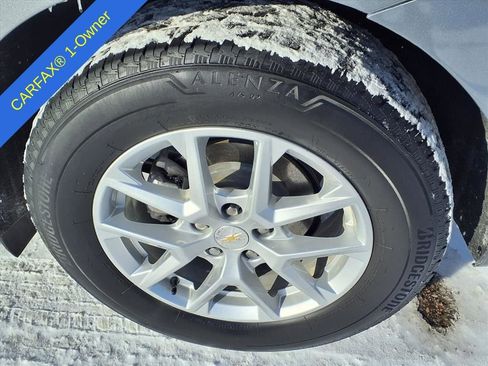 Used 2023 Chevrolet Equinox LT image 10