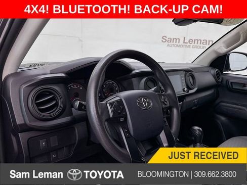 Used 2020 Toyota Tacoma SR image 9