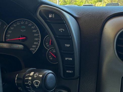 Used 2007 Chevrolet Corvette Convertible w/ Preferred Equipment Group image 55