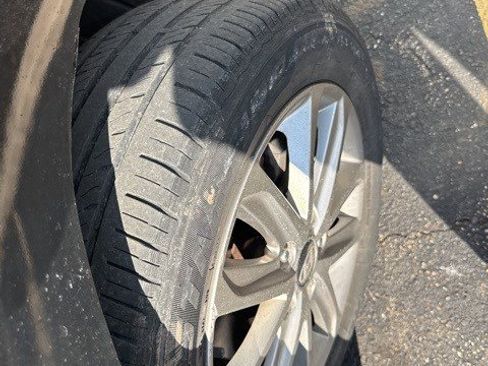 Used 2016 Hyundai Elantra SE w/ Option Group 02 image 14