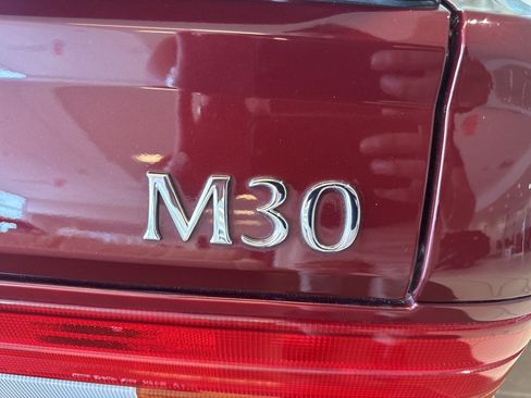 Used 1991 INFINITI M30 Convertible RWD image 10