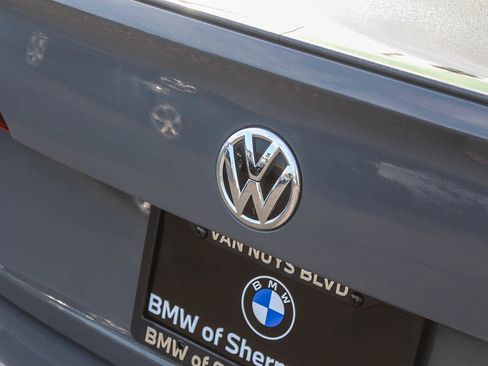 Used 2021 Volkswagen Jetta GLI Autobahn image 9