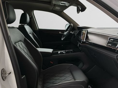 New 2026 Volkswagen Atlas SEL Premium R-Line image 15