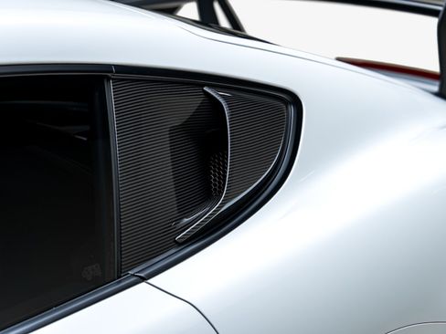 Used 2023 Porsche 718 Cayman GT4 RS RWD image 28