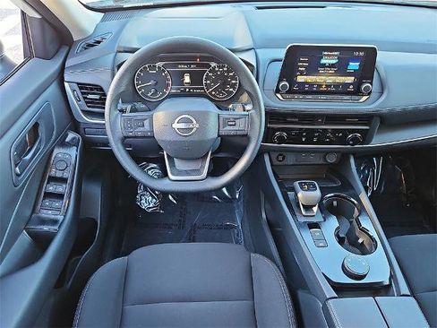 Certified 2025 Nissan Rogue S image 12