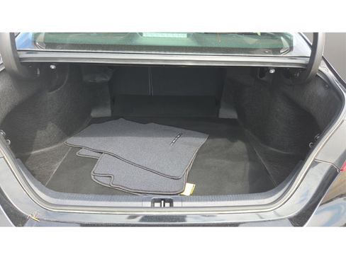 Used 2023 Toyota Camry XSE image 16