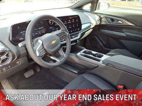 New 2026 Chevrolet Equinox EV LT w/ Comfort Package image 3