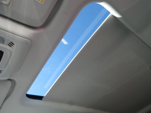 New 2026 Buick Envision Sport Touring image 21