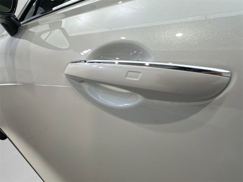 Certified 2025 Genesis G80 2.5T Advanced image 5