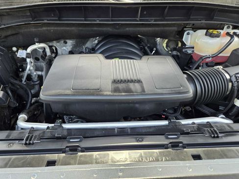 Certified 2023 GMC Sierra 1500 SLT RWD image 33