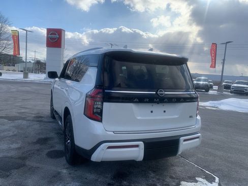 New 2026 Nissan Armada SL w/ Captain's Chari Seat Package AWD/4WD image 5