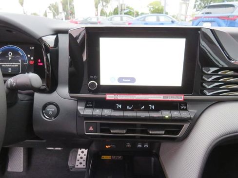 Certified 2026 Toyota Camry SE image 24