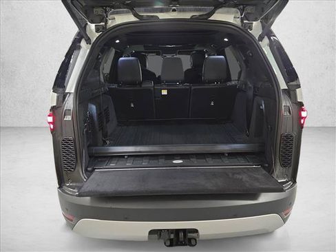 New 2026 Land Rover Discovery S AWD/4WD image 13