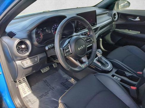 Used 2024 Kia Forte GT-Line w/ GT-Line Premium Package image 10