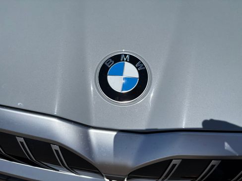 Used 2025 BMW 530i w/ M Sport Package RWD image 23