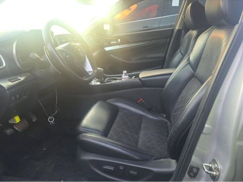 Used 2017 Nissan Maxima SR w/ Midnight Edition FWD image 11