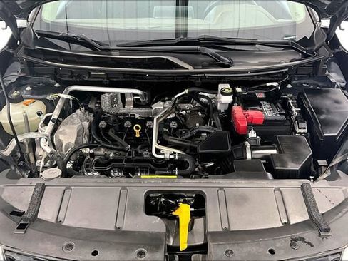 Used 2023 Nissan Rogue S AWD/4WD image 37