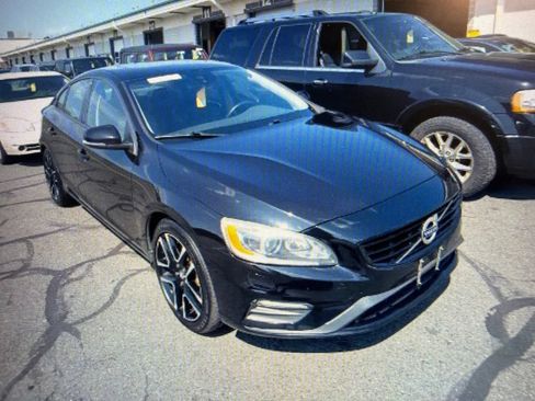 Used 2017 Volvo S60 T5 Dynamic w/ Protection Package AWD/4WD image 3