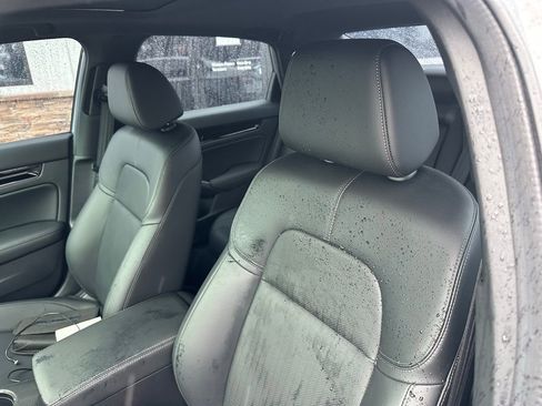 Used 2025 Honda Civic Sport image 3