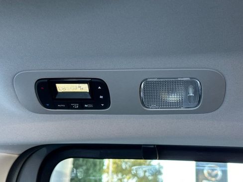 New 2026 Honda Odyssey Touring image 14