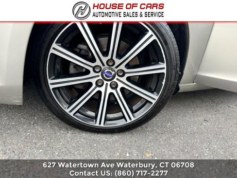 Used 2015 Volvo S60 T5 Platinum image 56