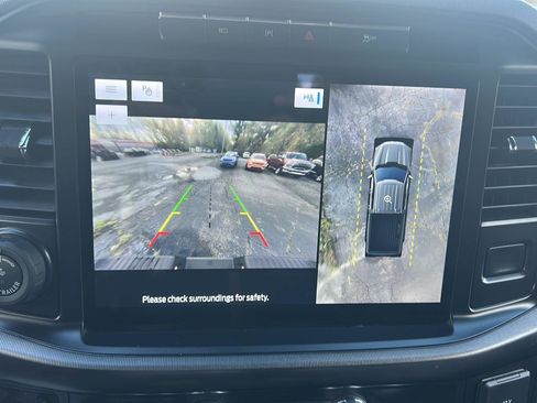 Used 2022 Ford F150 Platinum image 17