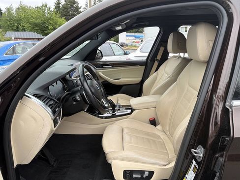 Used 2018 BMW X3 xDrive30i w/ Executive Package AWD/4WD image 6