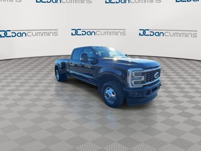 New 2026 Ford F350 Platinum w/ FX4 Off-Road Package