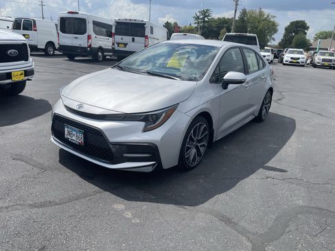 Used 2022 Toyota Corolla SE FWD image 4