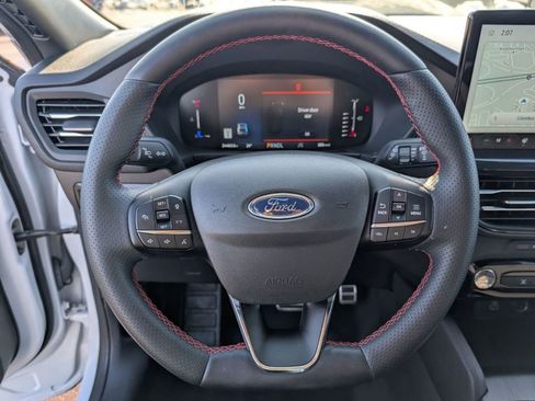 Used 2023 Ford Escape ST-Line w/ Tech Pack #1 image 29