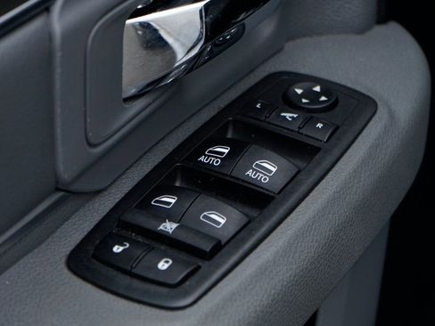 Used 2018 RAM 2500 Big Horn image 15