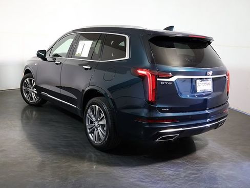 Used 2024 Cadillac XT6 Premium Luxury w/ Technology Package AWD/4WD image 2