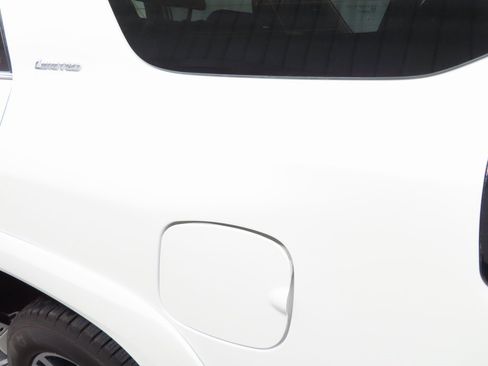 Used 2019 Toyota 4Runner Limited image 31