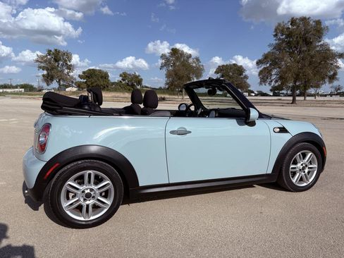 Used 2013 MINI Cooper Convertible FWD image 57