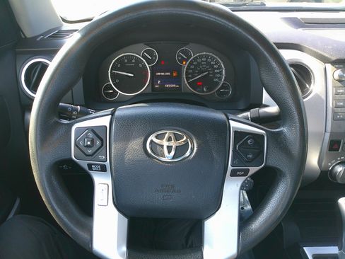 Used 2014 Toyota Tundra SR5 w/ SR5 Upgrade Package image 20