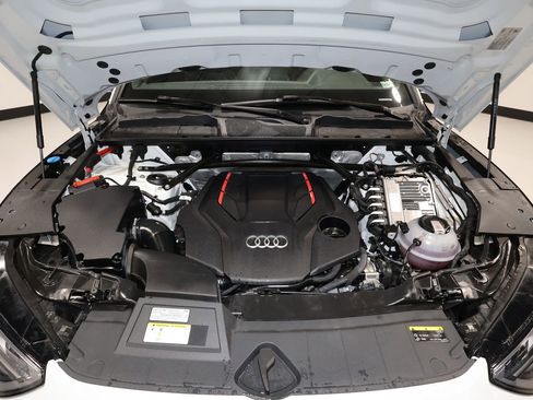 Used 2022 Audi SQ5 Premium Plus image 19